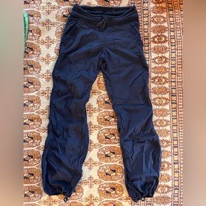Lululemon lightweight drawstring ankle yoga dance studio pants / joggers